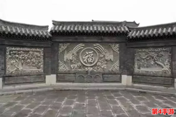 “四合院槐花吞巨龙原文及翻译：用户见解与评价交织的传统文化之美”