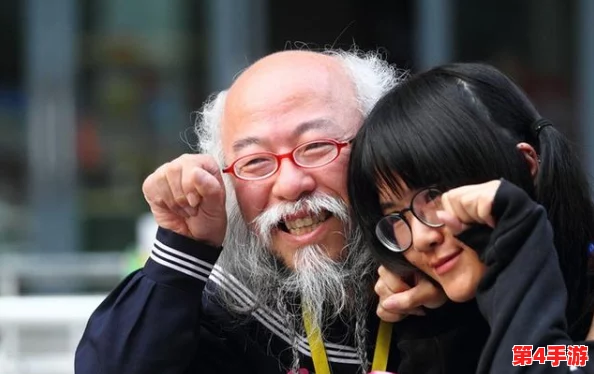 日本老头GAy胖老头GAy：网友热评这一独特现象，称其富有个性，并引发广泛讨论和共鸣