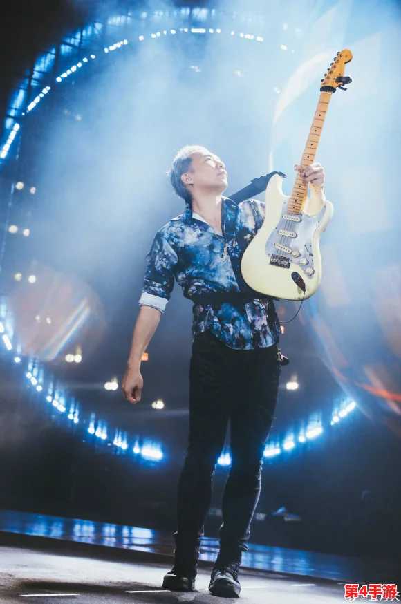 色婷婷五月天：探寻色彩与情感交织的美丽世界