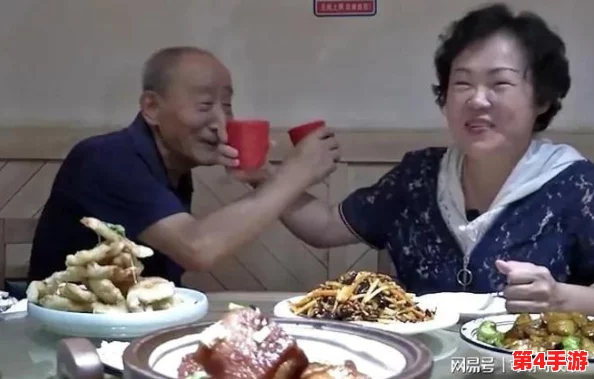 骚年和老大爷互吃:代际交流中的美食文化碰撞与情感共鸣 骚年和老大爷互吃:代际交流中的美食文化碰撞与情感共鸣