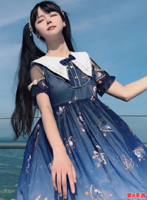 探索逆水寒手游跨界合作：校园风JK服饰价格揭秘与时尚解析，独享定制版惊喜价码！