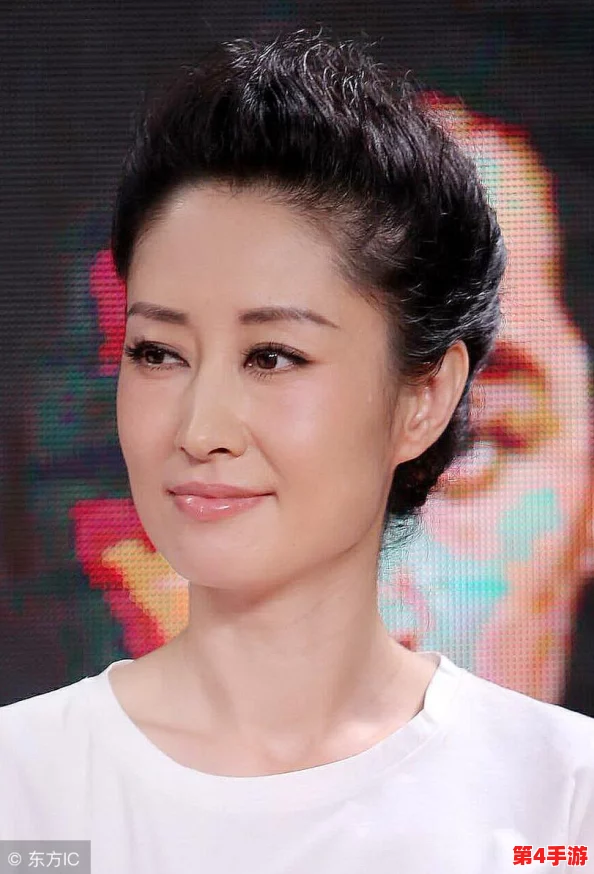 性Free老太婆性XXX：对老年人性自由与社会观念的深刻理解与反思