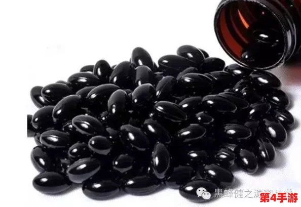 紫黑色蘑菇头顶开花缝，科学家发现其独特生长机制引发生态研究热潮