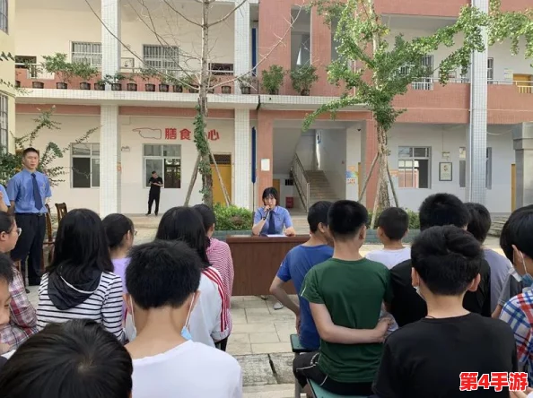 小学六年级扣出白家，学生们积极参与活动，展现团队合作精神与创新能力，引发广泛关注和讨论