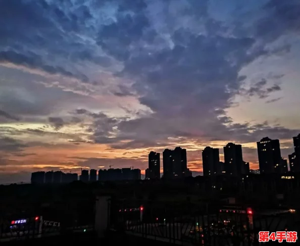 第一主板o1bz雨夜带刀，深度解析这一事件背后的真相与影响，揭示社会安全问题的严峻性与复杂性