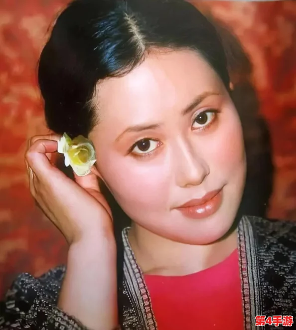 儿子毕业礼,爱弓凉,网友感慨:这份亲情真让人动容,祝福未来更加辉煌! 儿子毕业礼,爱弓凉,网友感慨:这份亲情真让人动容,祝福未来更加辉煌!
