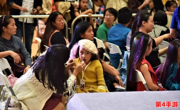 四川少妇搡bbw搡bbbb，现场目击者称气氛火热，引发众多围观群众驻足观看，场面十分壮观