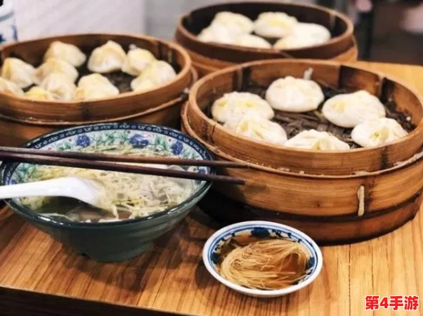 梁教授要稳住肉馅小水饺视频,竟然被传与知名美食博主秘密合作,背后故事引发热议! 梁教授要稳住肉馅小水饺视频,竟然被传与知名美食博主秘密合作,背后故事引发热议!