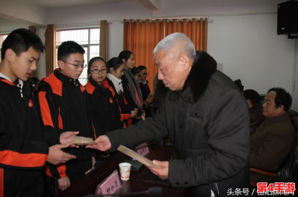 探索奇迹暖暖第十六章：重工机械美学巅峰，顶配套装细节与搭配策略深度剖析