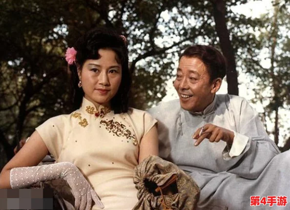 拍戏时进入演员放不开现场教,传闻某女星因紧张失误被导演怒斥,引发剧组内部争议与网友热议! 拍戏时进入演员放不开现场教,传闻某女星因紧张失误被导演怒斥,引发剧组内部争议与网友热议!