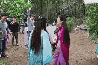 貂蝉的两只大兔子的主题曲:探讨历史与虚构结合下的角色魅力和文化符号意义 貂蝉的两只大兔子的主题曲:探讨历史与虚构结合下的角色魅力和文化符号意义