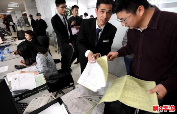 年轻女保险销售员5：她们如何在竞争激烈的市场中脱颖而出，展现出独特的销售技巧与职业魅力